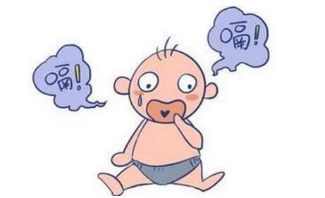 宝宝打嗝停不下来怎么办?这个看似荒唐的